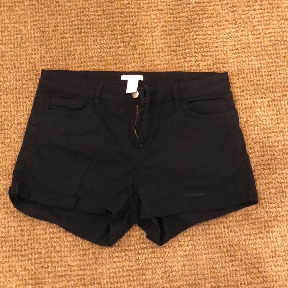 Black cuffed shorts